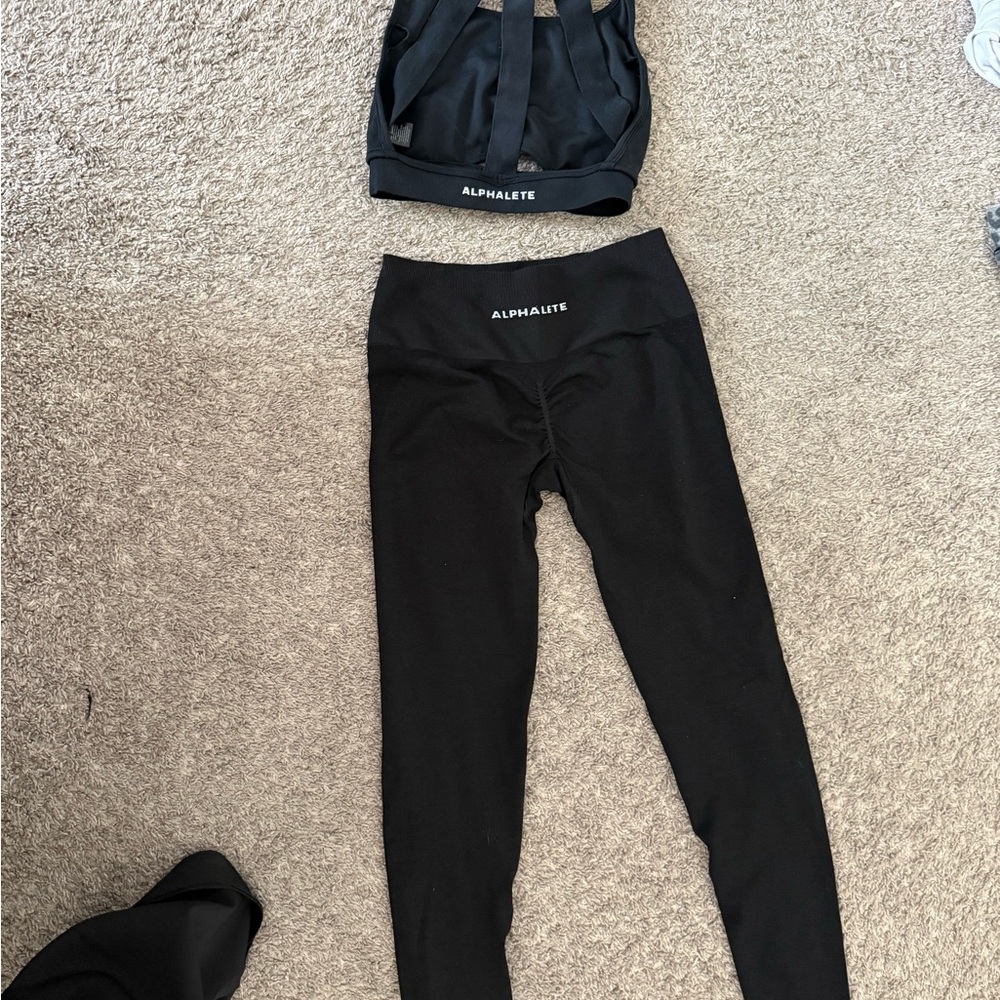 Alphalete Jet Black Activewear Set